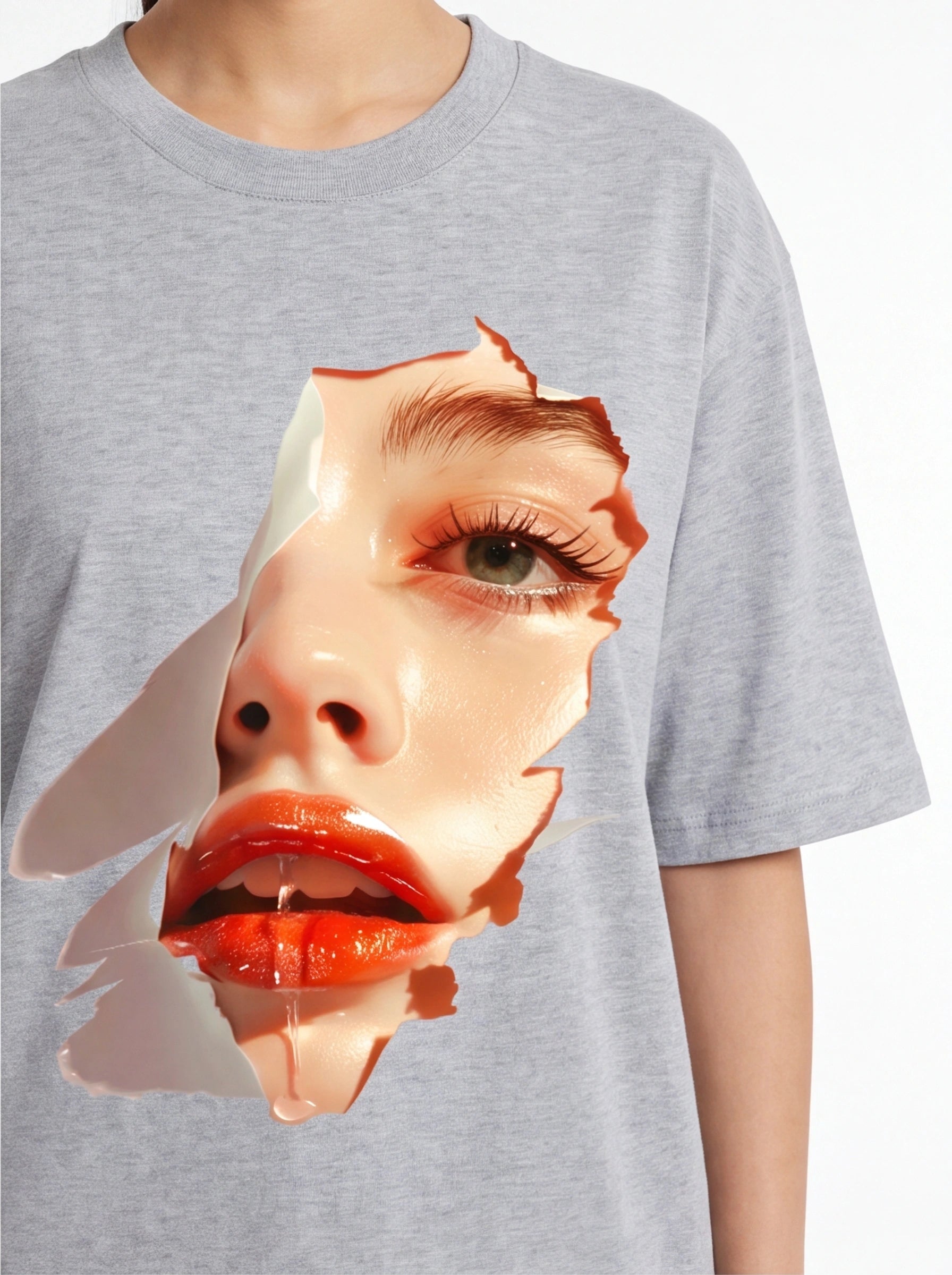 Glossy Lips Oversized T-Shirt