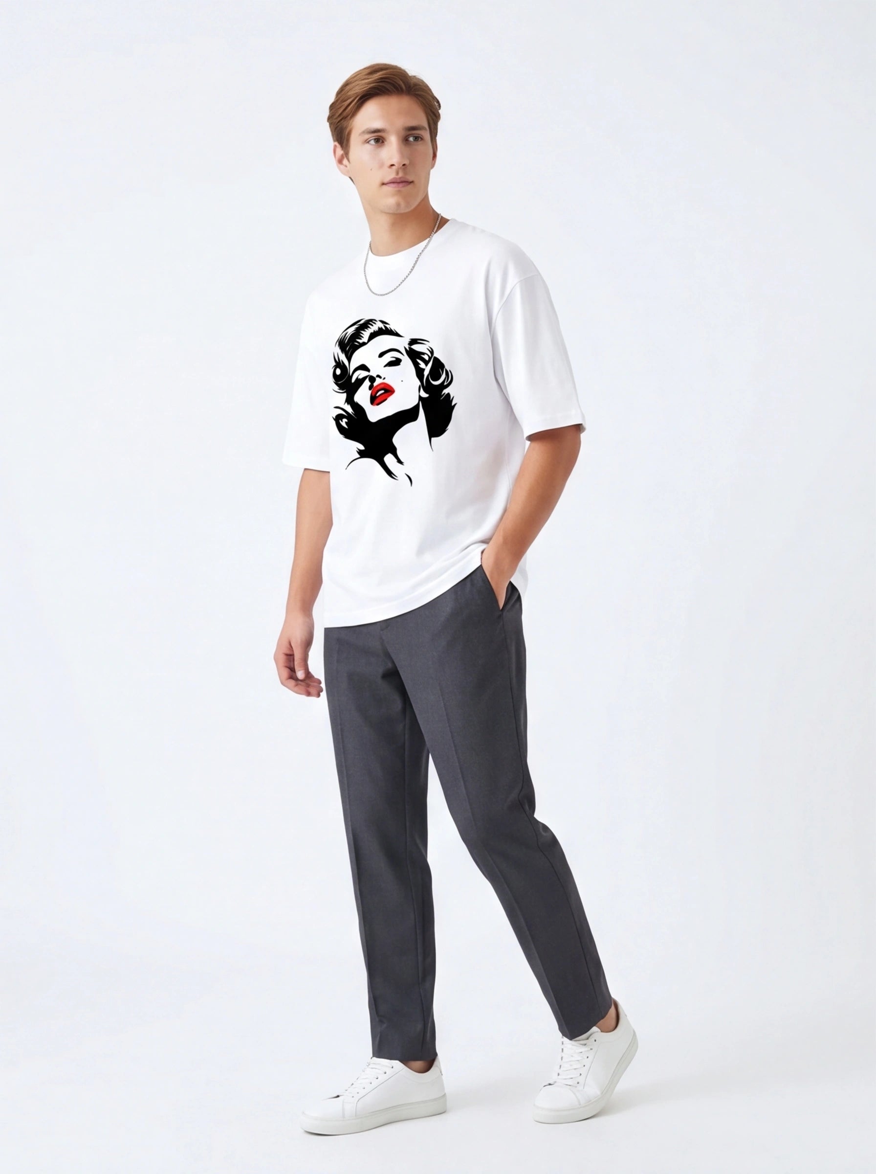 Vintage Pinup Lady Oversized T-Shirt